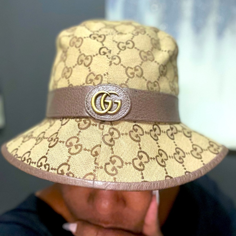 GUCCI GG Canvas Bucket Hat • Beige • Large 59cm